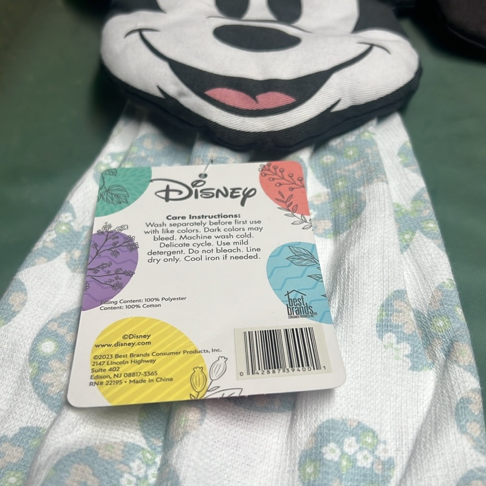 Disney - Picture 4 of 4